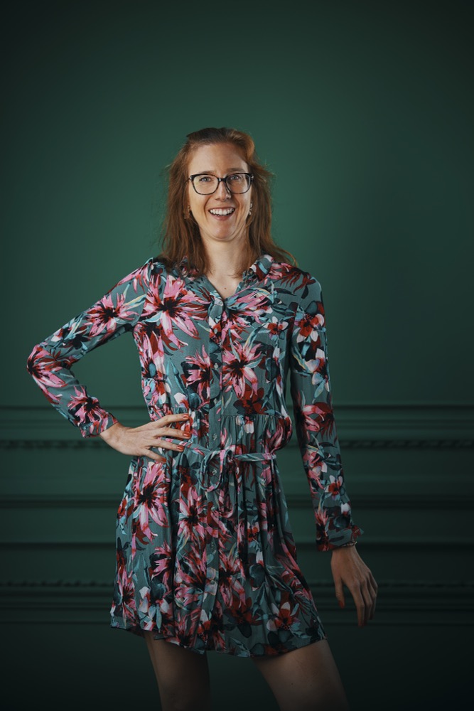 Karen, Financieel Manager
